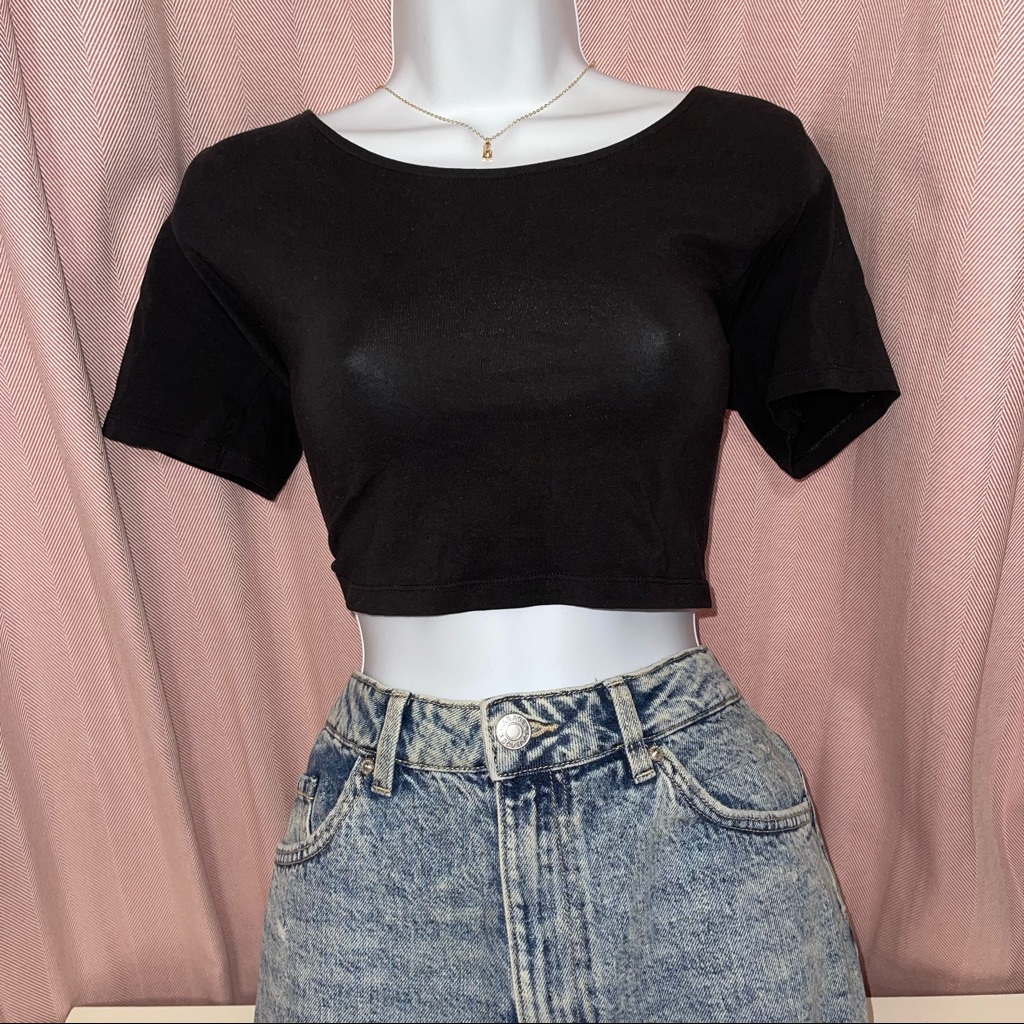 H & M | Basic Tee
